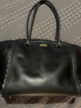 kate spade large Black Leather Scallop-Trim Tote
